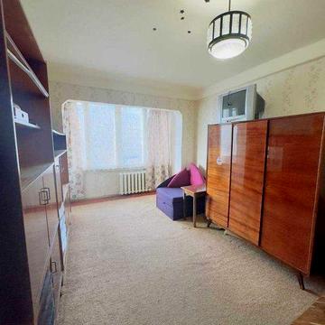 Здається квартира біля метро