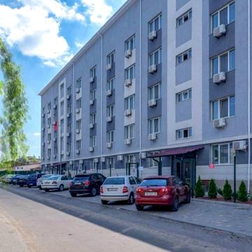 Вінстона Черчилля вул. (Червоноткацька), 93