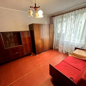 Сдам квартиру м Индустриальная (Шариковая 36)