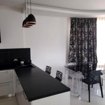 Голосіївський просп. (40-річчя Жовтня), 60