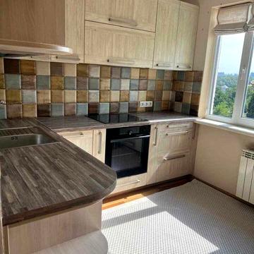 Здам 2 кім. квартиру, Європейського союзу 17-Б,Виноградар,ТЦ Ретровіль