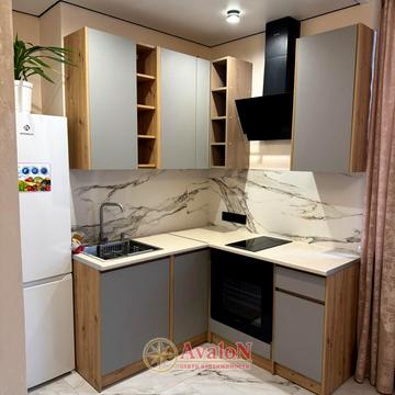 Шкільна вул., 43