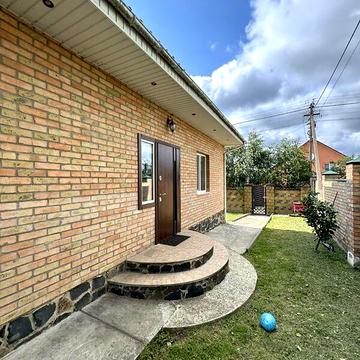 Продаж 4к Дім Приозерна вулиця