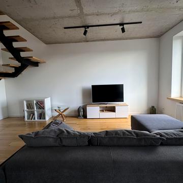 Коломийський пров., 6