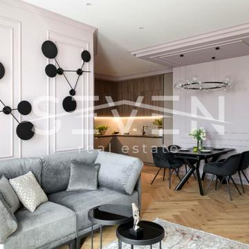 Антоновича вул. (Горького), 44