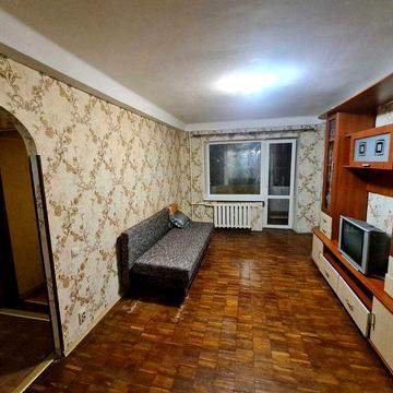 Здам 2 кім. квартиру,Воскресенка, Ірини Бекешкиної (Карбишева), 22.