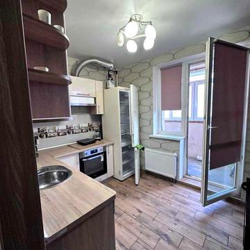 Здається 1 кім квартира ЖК Ньютона ( Комунальний ринок)