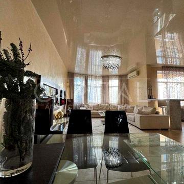 Оренда стильної 3к квартири 120 м² бульвар Лесі Українки 23