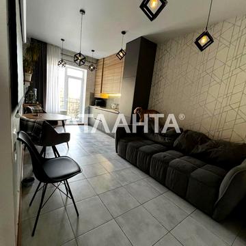 Травневий пров., 4