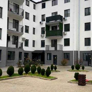 1-кім квартира на Сахарова, зданий будинок