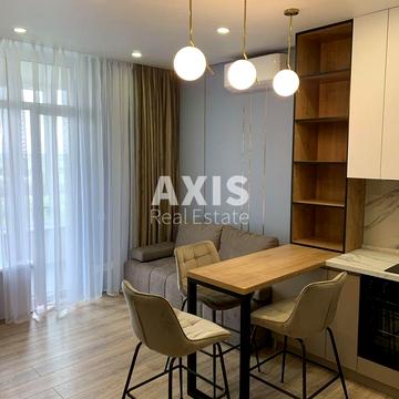 Кадетський Гай вул., 8