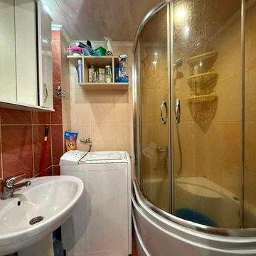 Продаж будинку в Центральній частині міста!