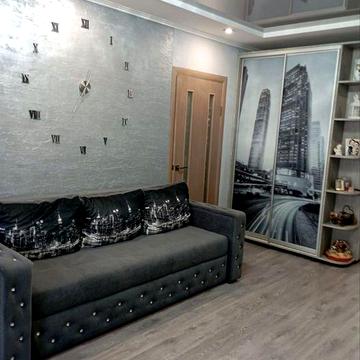 Здається трикімнатна квартира Свалява