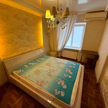 Сдается 2-х комн. квартира по ул. Космическая с ремонтом. Животные +