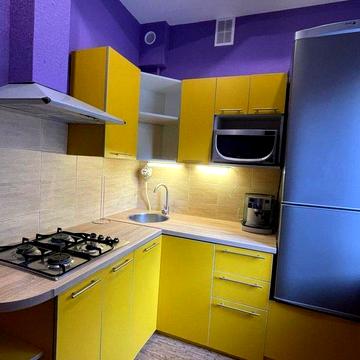 Михайла Коцюбинського вул., 2