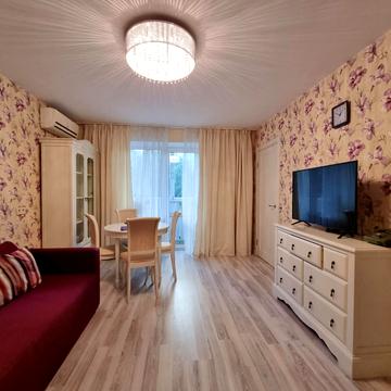 Науки просп., 11