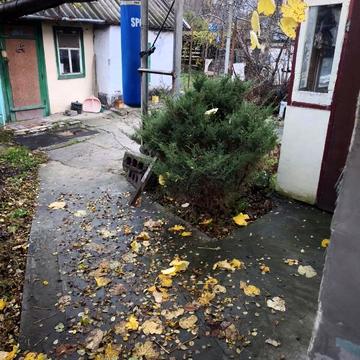 Чорноземна вул., 30