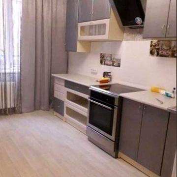 Сдам 1 ком.квартиру в новом доме ЖК.Люксенбург в центре города 10000гр