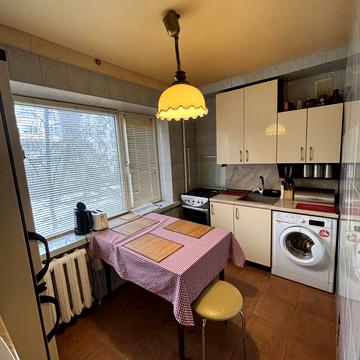 Івана Виговського вул. (Маршала Гречка), 8-А