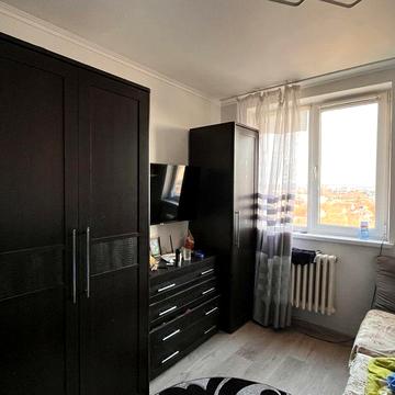 Оренда 3 кімнатноі квартири по вул. Минайській