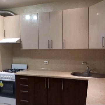 3кім Зарічанська Новобудова Всі меблі, техніка