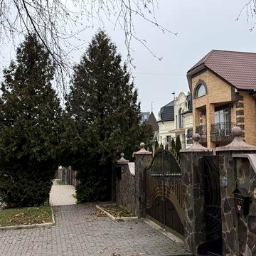 Продається квартира в приватному секторі,вулиця Достоєвського/Товстюка