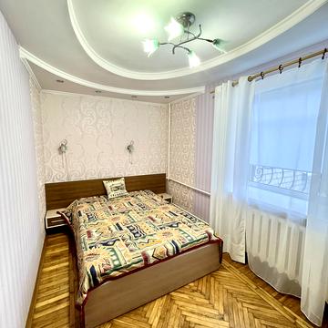 Юрія Пасхаліна вул. (Ілліча), 13