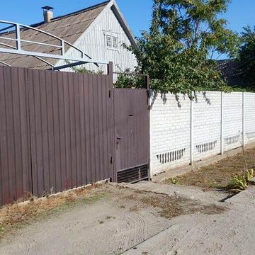 Малахітова