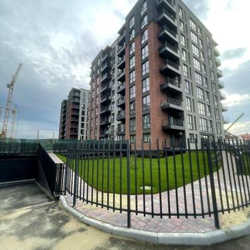 Продаж 1к Квартира Тлехаса вулиця ЖК West Towers