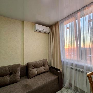 Олега Мудрака вул. (Генерала Наумова), 1-Б