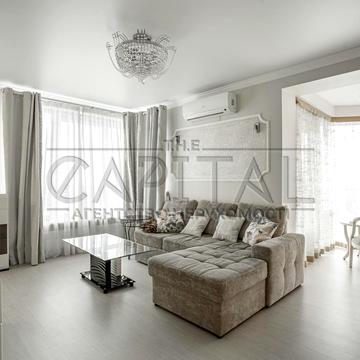 Зарічна вул., 1-В