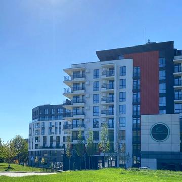 Пасічна вул., 150