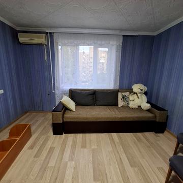 Жоліо Кюрі вул., 26