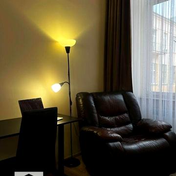 Довгострокова оренда 1к Квартира Дорошенка Петра вулиця