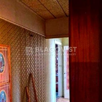 Продаж 3К квартира Святошинський р-н