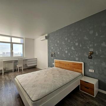 Вацлава Гавела бульв. (Івана Лепсе), 28