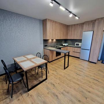 Роксоляни вул., 19