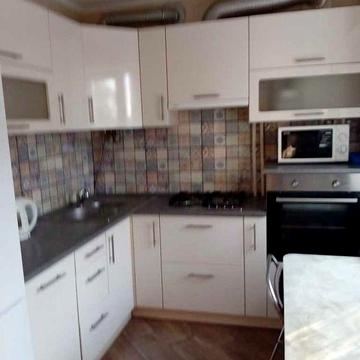 Сдам в аренду 2-ух комнатную квартиру в р-н Фурманова