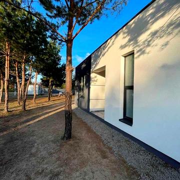 Власник!! Цегляний будинок у соснах 67 кв. Біля лісу!