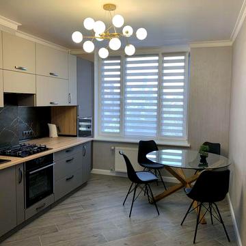 Новобудова з автономкою