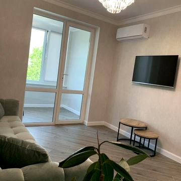 Новобудова з автономкою