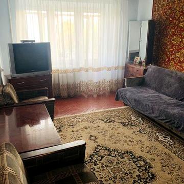 Здам 2-х кімнатну квартиру в центрі (район ринку)