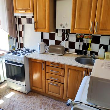 Перемоги вул., 115