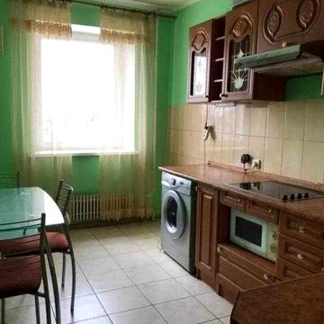 Продаеться 2 кімнатна квартира в Харкові.