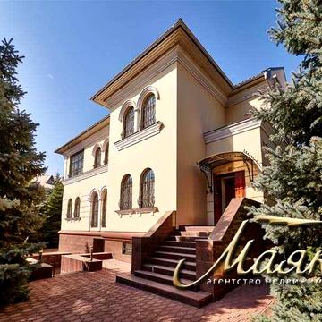 Эксклюзивный дом в Днепровском районе.