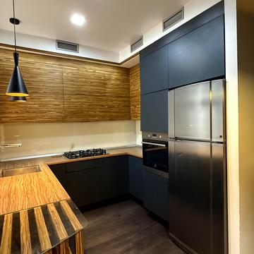 Верхня вул., 10