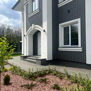 Володимирська вул.