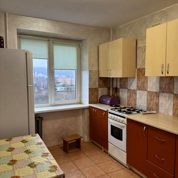 Авраама Лінкольна вул. (Димитрова), 45