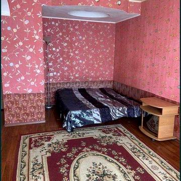 Оренда 1 к квартири Вокзальна(М)
Курчатова вул. 2