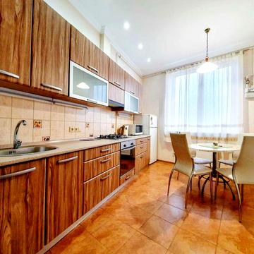 Здається 1 кімнатна "НОВОБУДОВА" в ЦЕНТРІ міста на вул.ІВАНА БОГУНА.